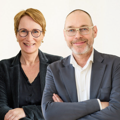 Regina Wünsch, Senior Consultant | HR Strategin | Organisationsentwicklung | HR Interim für KMU und NGO; Claus-Bernhard Pakleppa: Managing Partner @ p4d | Transformation Expert